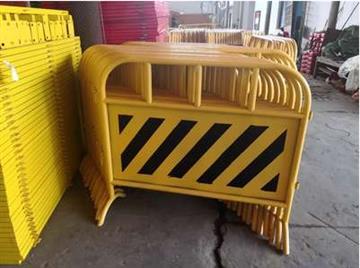 鐵馬、施工道路防護(hù)欄及道路機(jī)動(dòng)車(chē)輛生產(chǎn)商指南